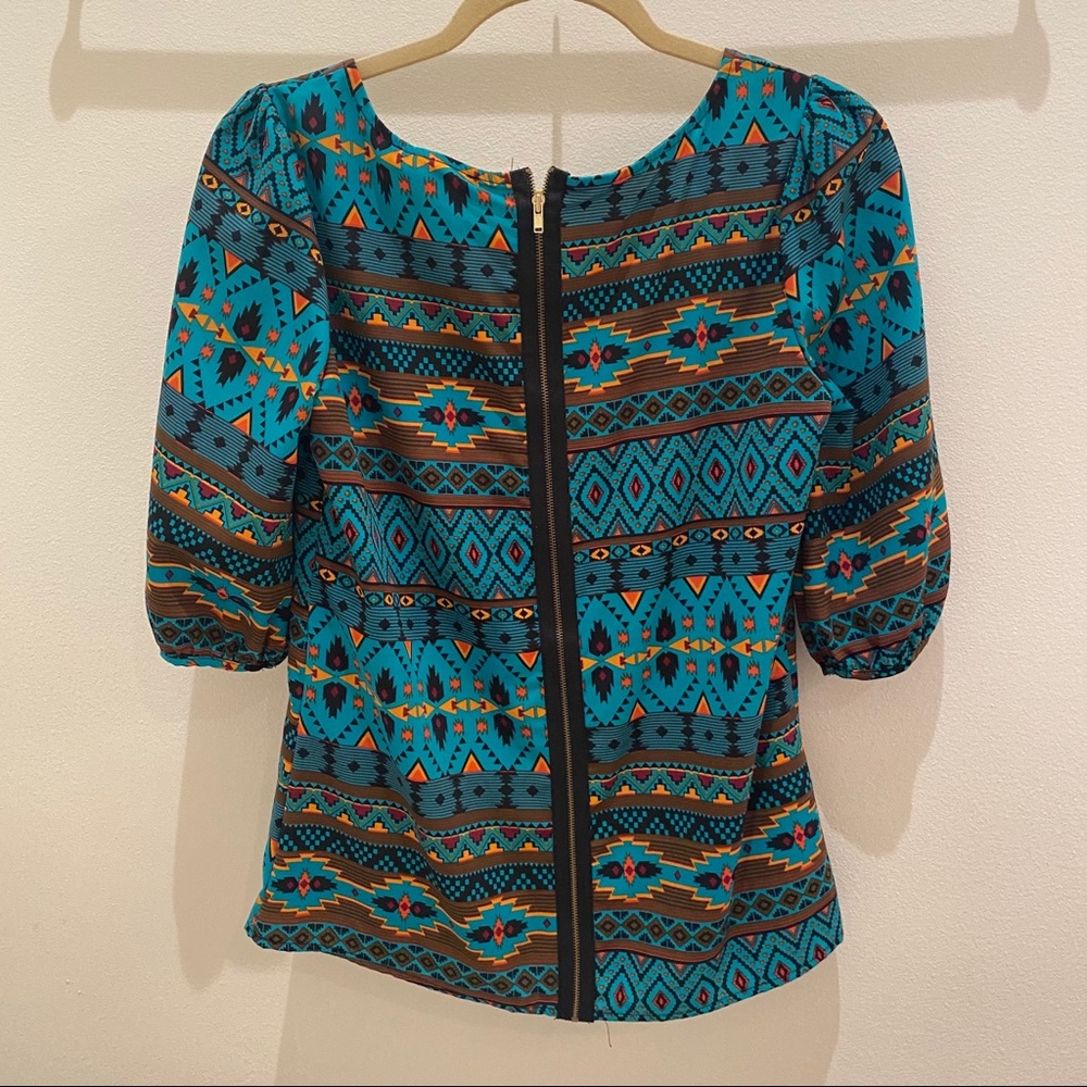 Aztec Blouse - Picture 2 of 2